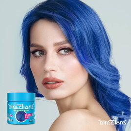 Modelle DE Atlantikblau Haarfarbe Modell